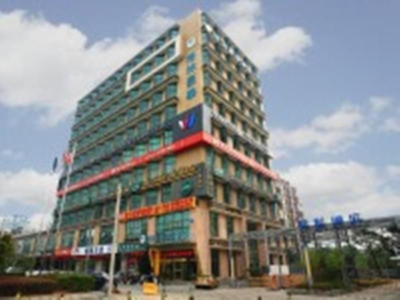 Нанкин: GreenTree Inn Nanjing South Railway Station North Square Hotel
