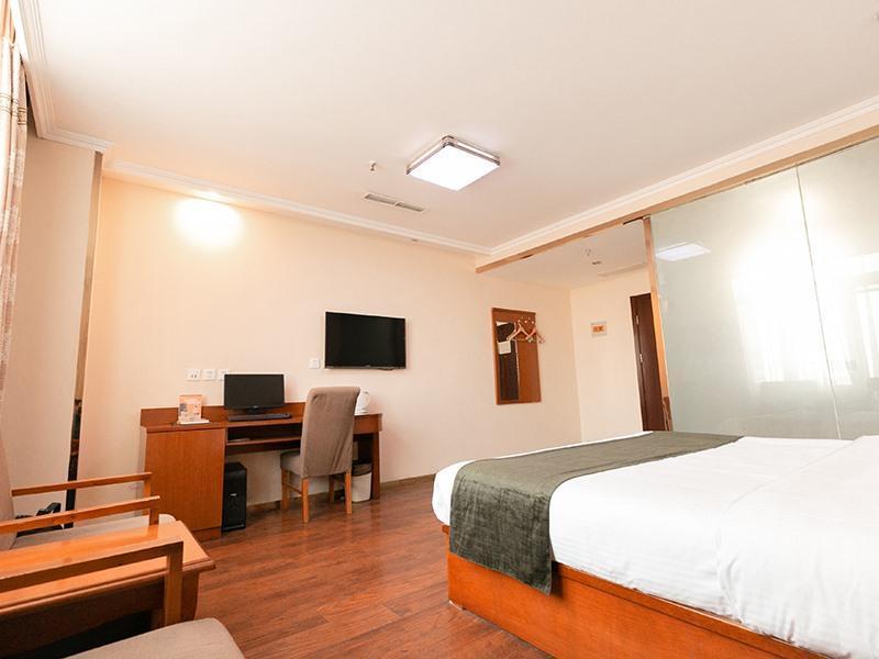 Таншань: Greentree Inn Tangshan Caofeidian Economic Develop