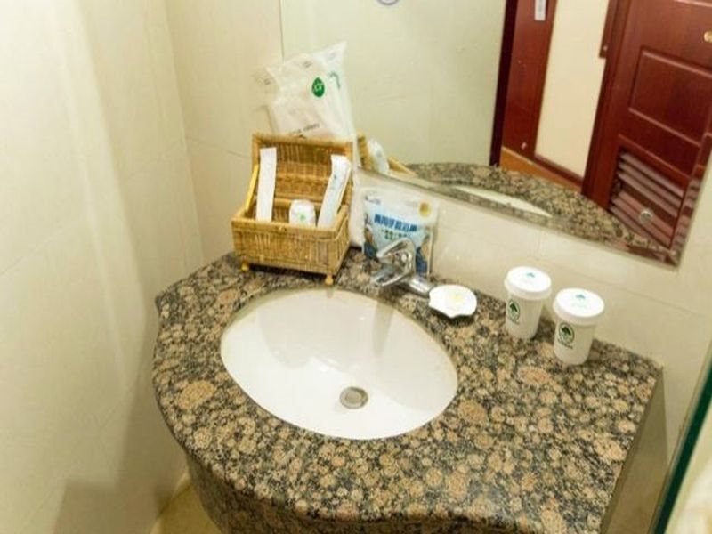 Таншань: Greentree Inn Tangshan Lubei District Yuhuadao Hot