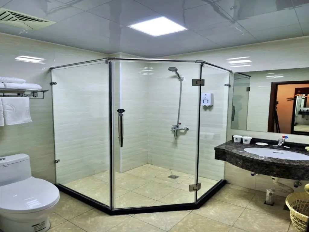 Чжанцзякоу: GreenTree Inn Zhangjiakou Jinding Ci’er Mountain Road Business Hotel