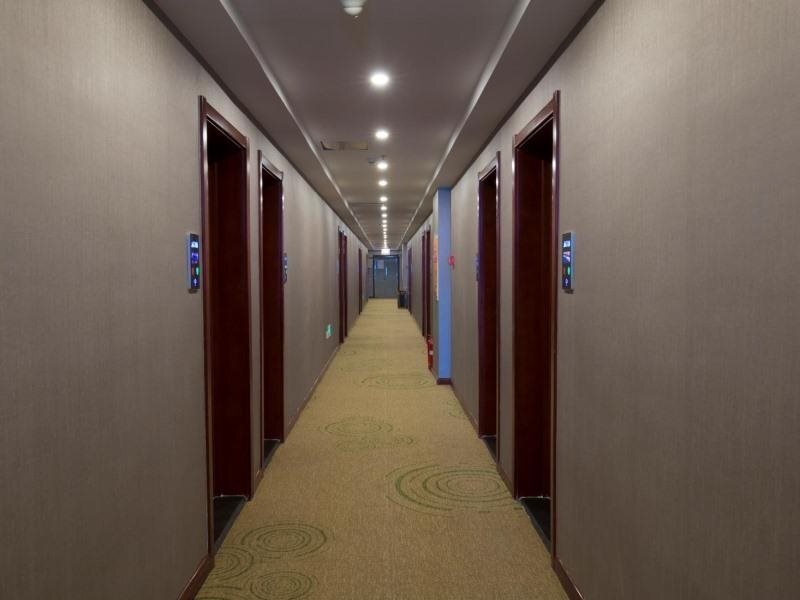 Тайюань: GreenTree Inn Shanxi Taiyuan Railway Station Business Hotel