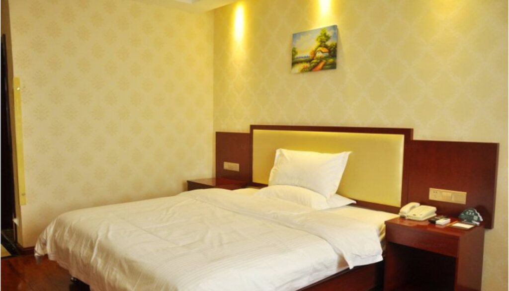 Тайюань: GreenTree Inn Taiyuan TISCO West Gate Express Hotel