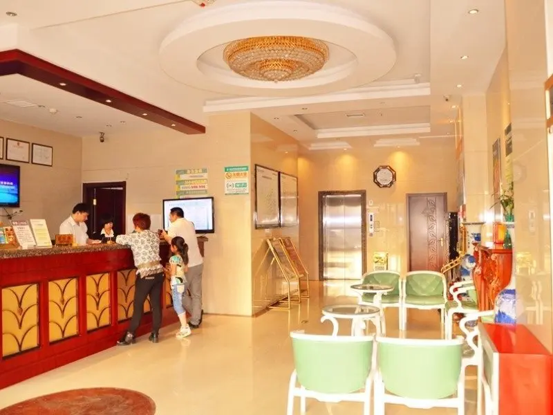 Тайюань: GreenTree Inn Taiyuan Xiaodian District Fushikang South Wucheng Road Express Hotel