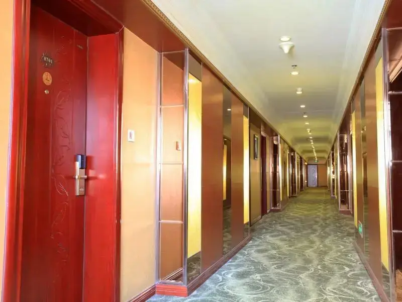 Тайюань: Greentree Eastern Taiyuan Qinxian Hotel