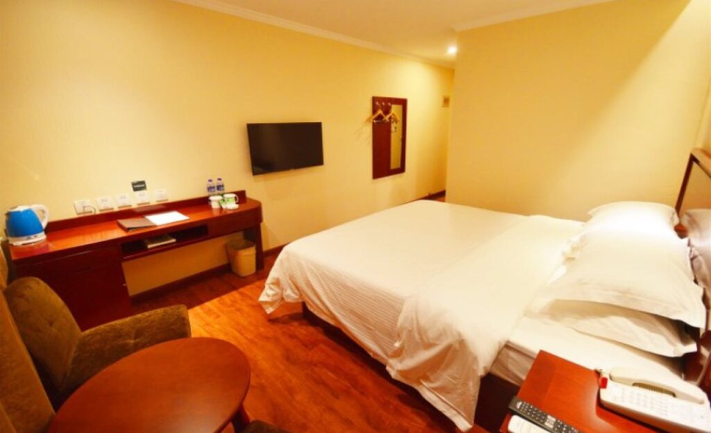 Тайюань: GreenTree Inn Taiyuan High-Tech Zone Changzhi Road Metro Station