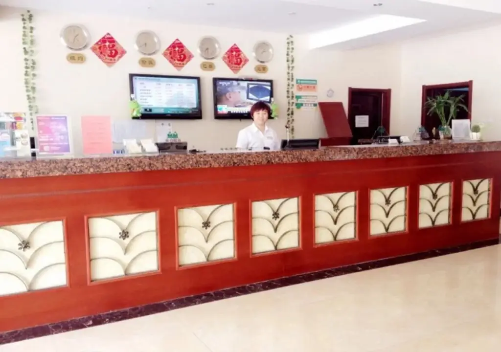 Лиаоченг: GreenTree Inn Liaocheng Chiping East Huixin Road Business Hotel