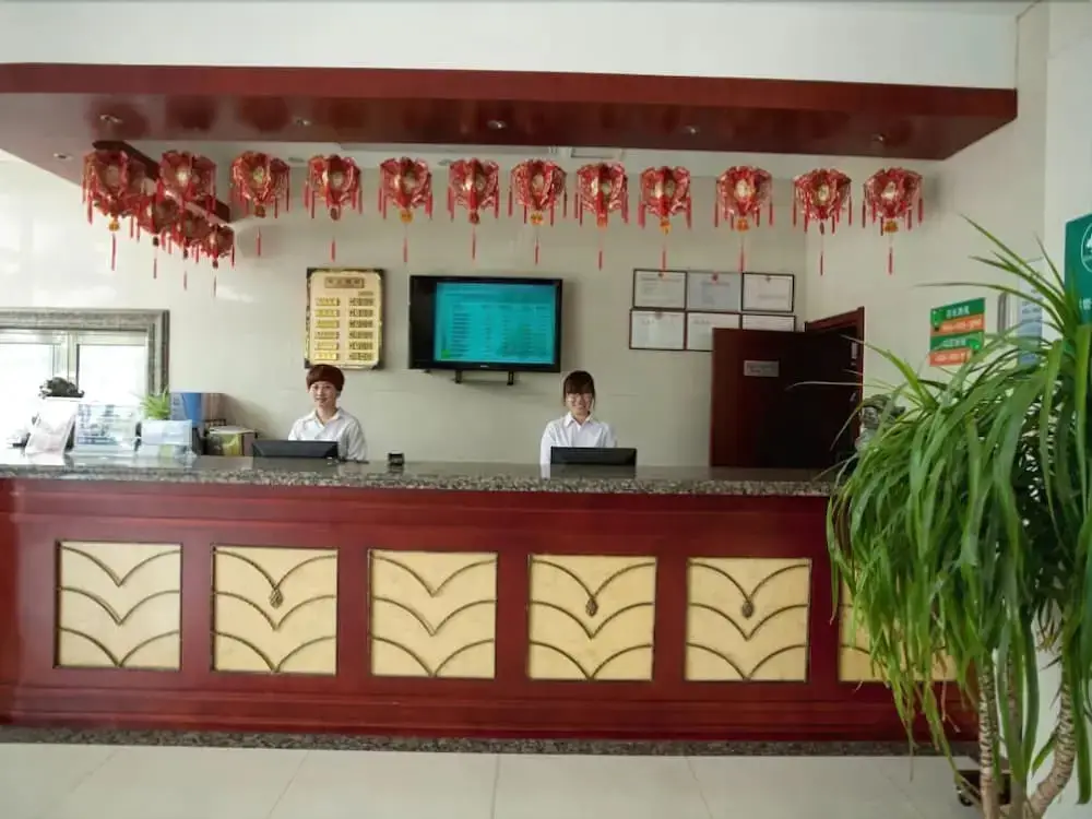 Жичжао: GreenTree Inn Rizhao Haiqu East Road Hotel