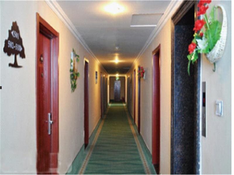 Вэйхай: Green Tree Inn Express
