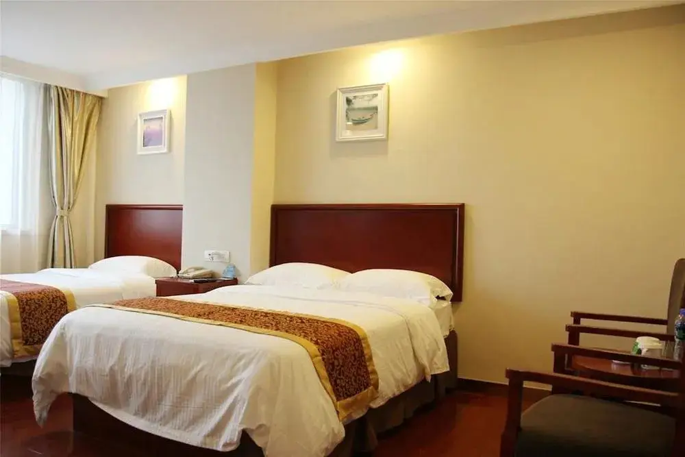 Вэйхай: Green Tree Inn Express