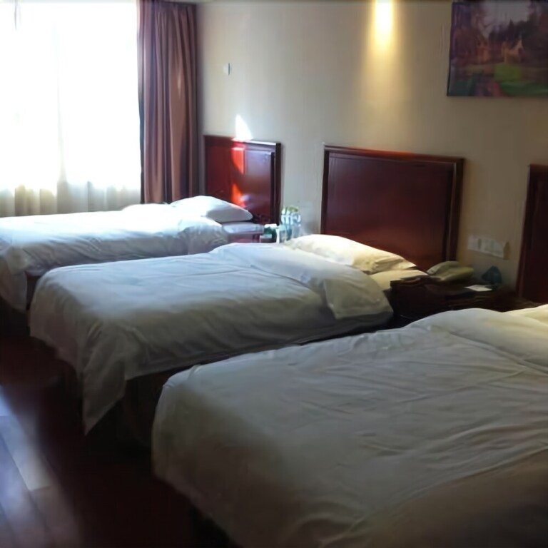 Лиаоченг: Greentree Inn Liaocheng Shuguang Building Express Hotel