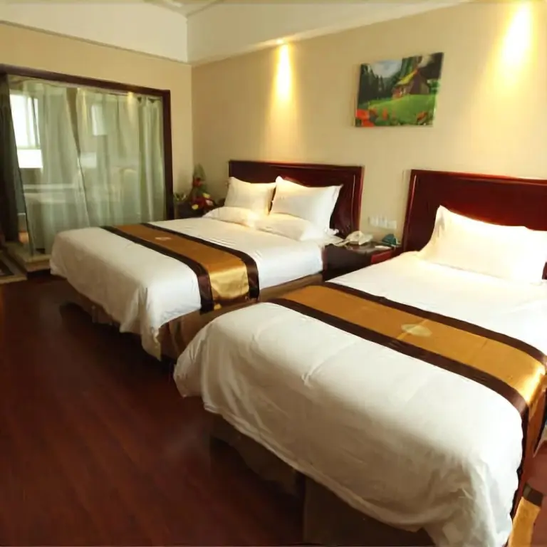Лиаоченг: Greentree Inn Liaocheng Shuguang Building Express Hotel