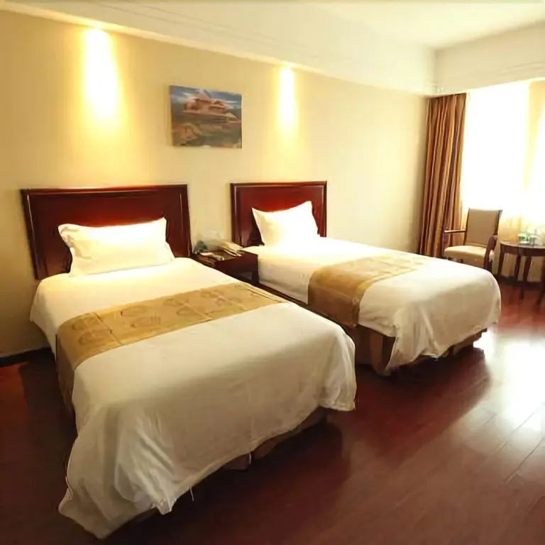 Лиаоченг: Greentree Inn Liaocheng Shuguang Building Express Hotel