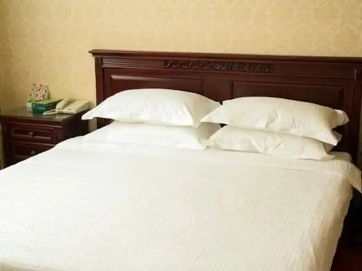 Лиаоченг: Greentree Inn Liaocheng