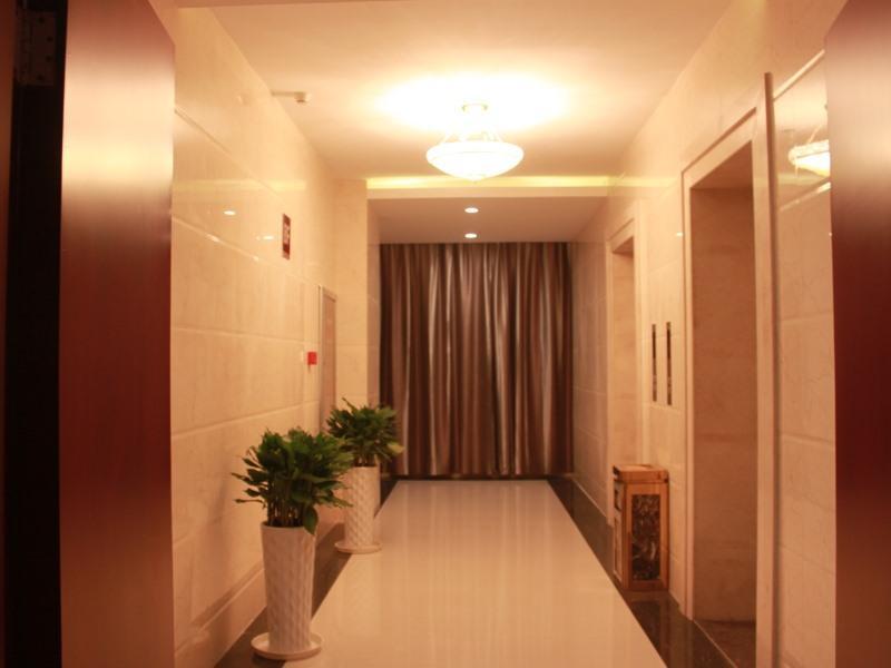 Цзиндэчжэнь: GreenTree Inn JinDeZhen People Square Taoxichuan Wenchuang Street