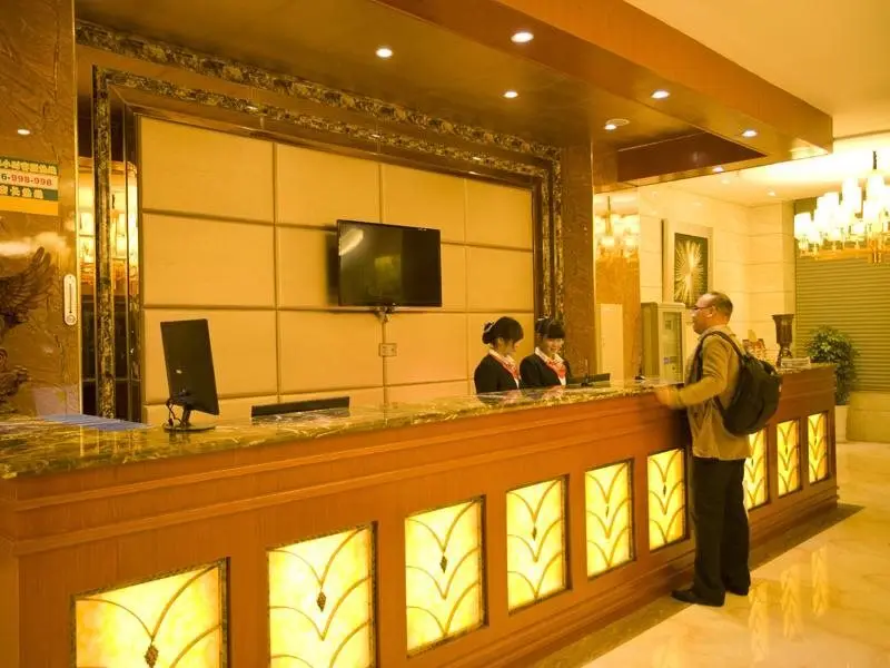 Сяоган: GreenTree Inn Fuzhou Dongxiang Longshan Express Hotel