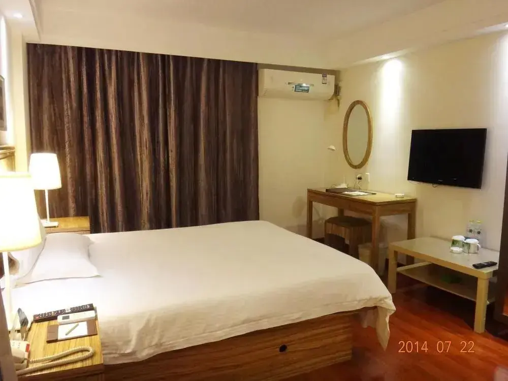 Цзюцзян: GreenTree Inn Jiangxi Jiujiang Xunyang Road Apartment Hotel