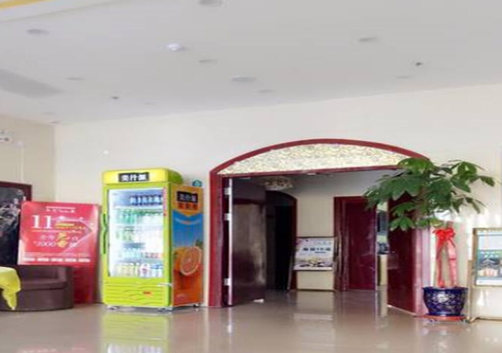 Цзюцюань: GreenTree Inn Jiuquan Dunhuang Shazhou North Road Hotel