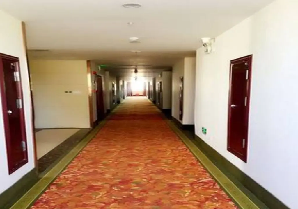 Цзюцюань: GreenTree Inn Jiuquan Dunhuang Shazhou North Road Hotel