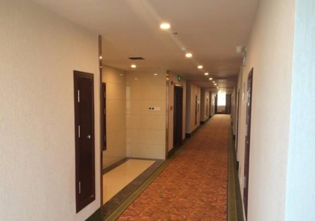 Цзюцюань: GreenTree Inn Jiuquan Dunhuang Shazhou North Road Hotel