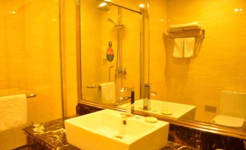 Ланьчжоу: GreenTree Inn LanZhou YanBei Road United University Express Hotel