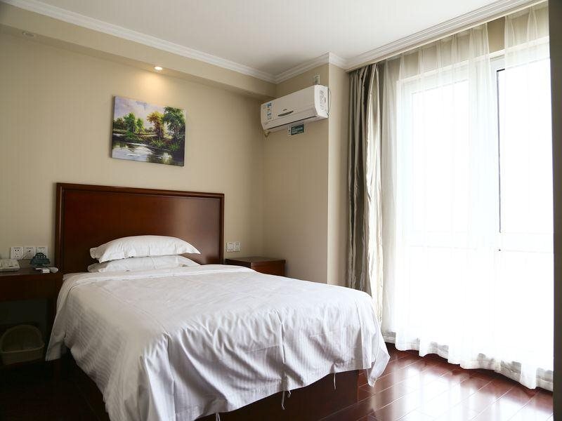 Сюйчжоу: GreenTree Inn Anhui Mingguang Chihe Avenue Guancheng International City Express Hotel