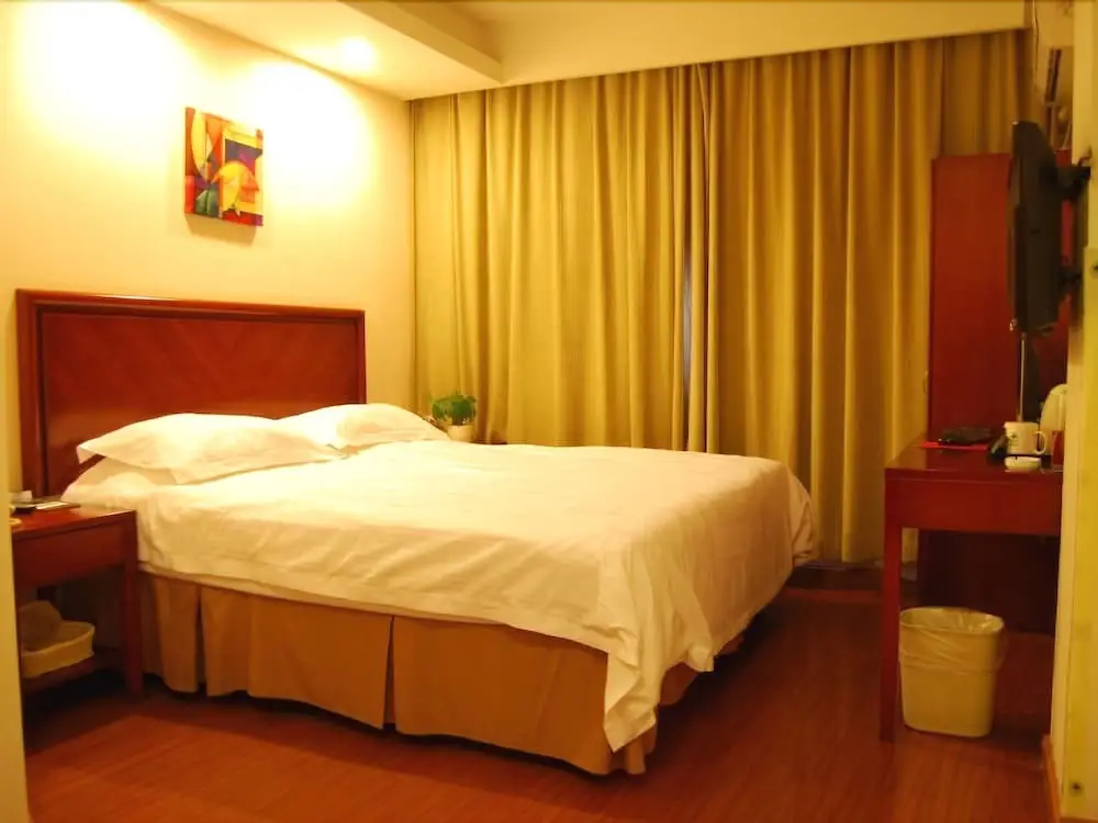 Хуайнань: GreenTree Inn Huainan South People Road Hotel