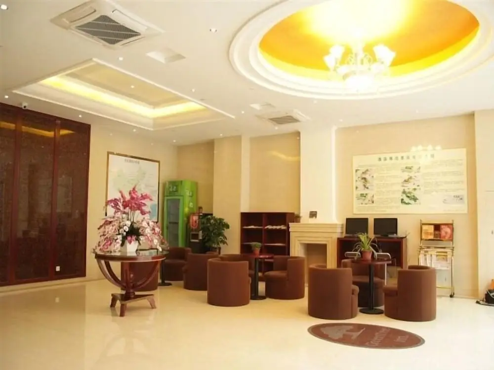 Чжоушань: GreenTree Inn Zhoushan Putuo Donggang Hotel