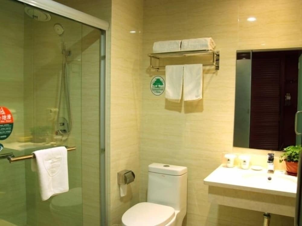 GreenTree Inn Zhoushan Putuo Donggang Hotel — фото 1