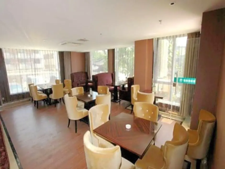 Хучжоу: GreenTree Inn Huzhou Wuxing District South Street Chaoyin Bridge Business Hotel