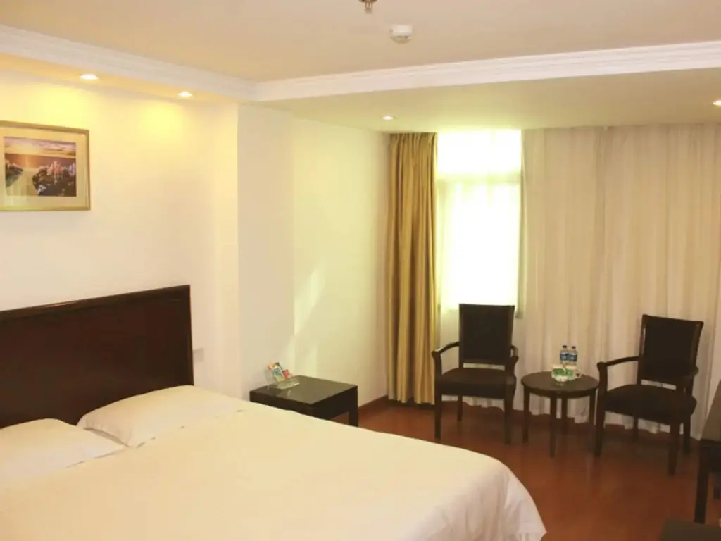Хуайнань: Green Inn Huainan Tianjiaan District Wanda Plaza Express Hotel