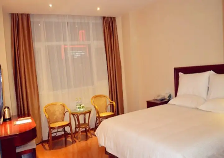 Цзаочжуан: GreenTree Inn Zaozhuang Tengzhou Railway Station Middle Fuqian Road Shell Hotel