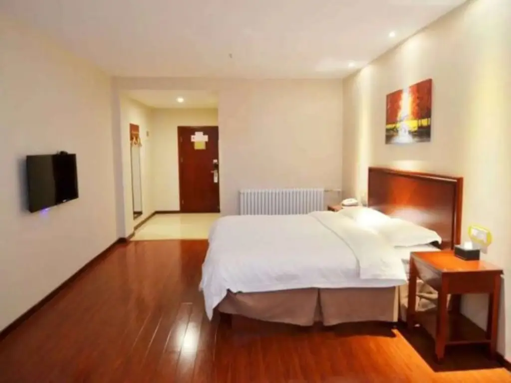 GreenTree Inn WeiHai RongCheng Bus Station BORDER TRADE CITY Express Hotel — фото 1