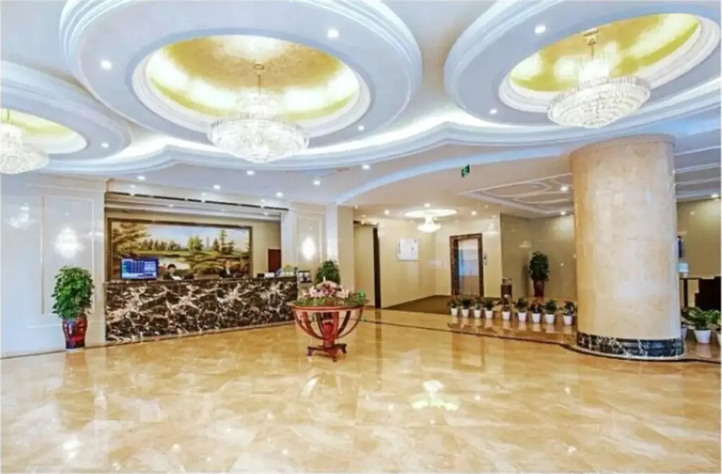 Хучжоу: GreenTree Inn HuZhou AnJi YingBin Avenue Express Hotel