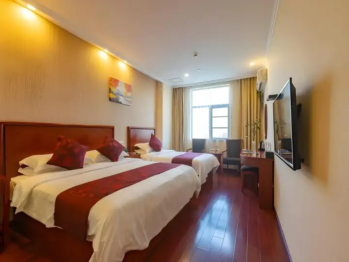 Хучжоу: GreenTree Inn HuZhou AnJi YingBin Avenue Express Hotel