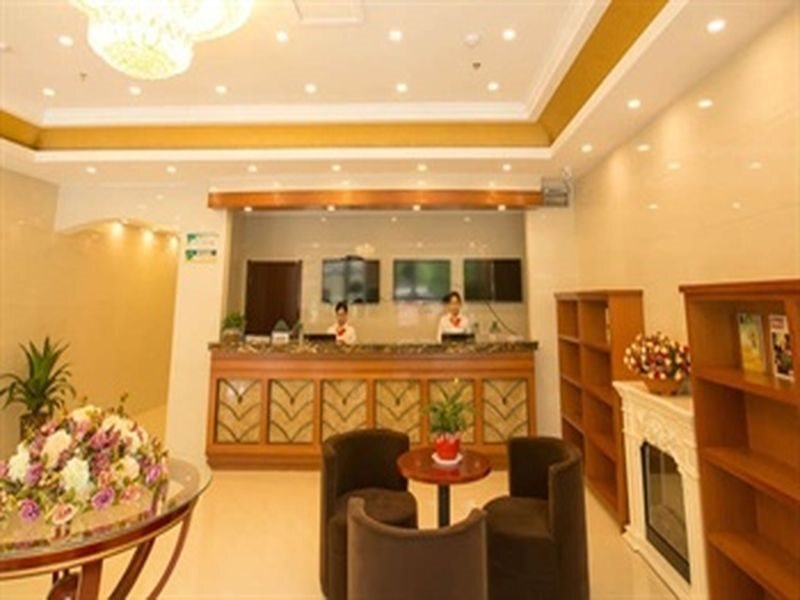 Чичжоу: GreenTree Inn Chizhou Changjiang Middle Road Shangzhidu Commerce Square Express Hotel