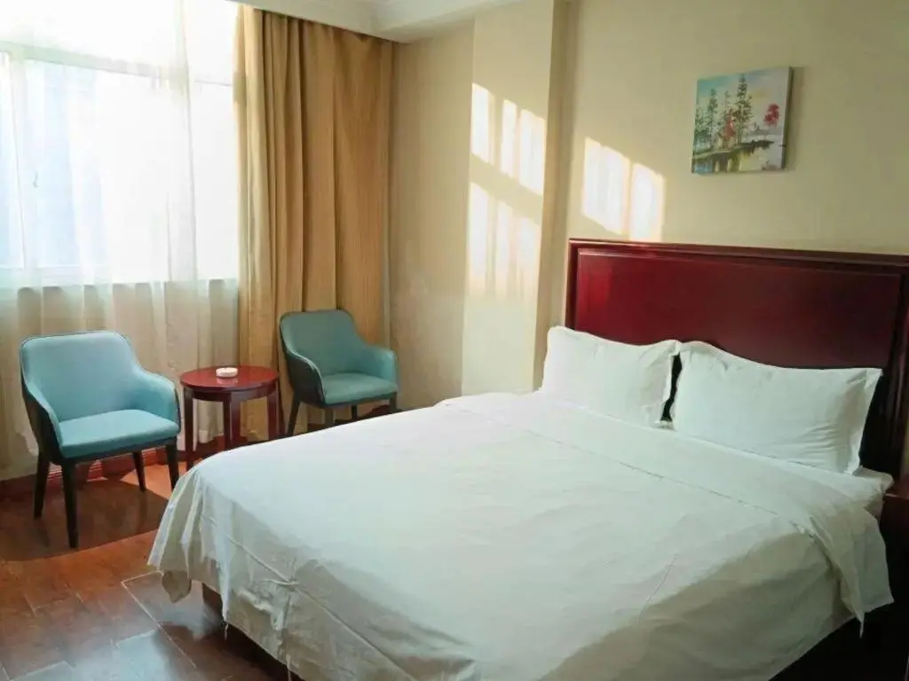уезд Луи: GreenTree Inn Henan Zhoukou Luyi Ziqi Avennue Business Hotel