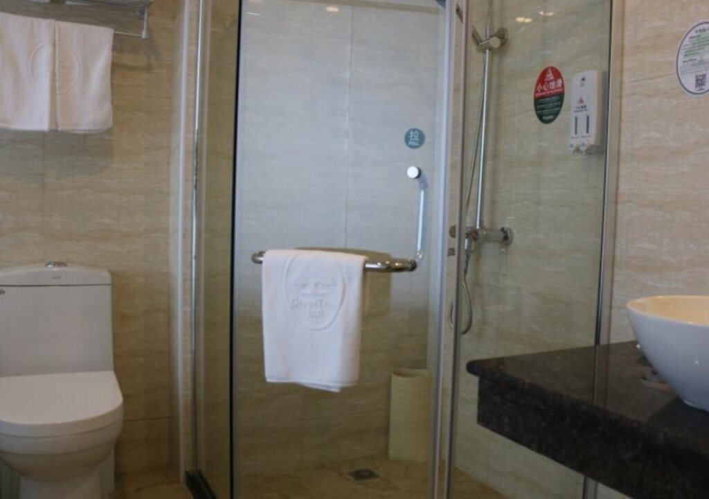 Гуши: GreenTree Inn Henan Xinyang Gushi Zhongshan Avenue Hongsu Avenue Express Hotel
