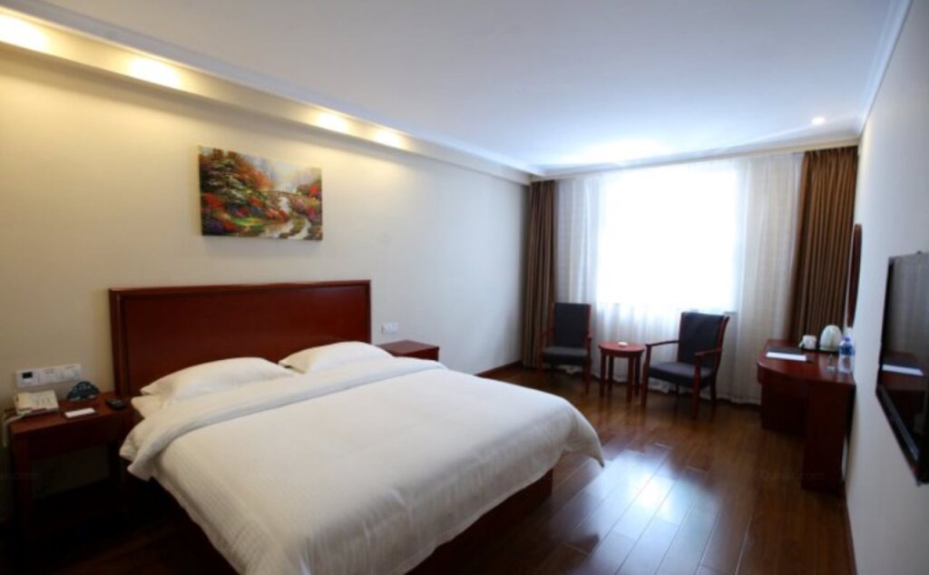 Юньчэн: GreenTree Inn YunCheng South of Railway Station North FengHuang Road Shell Hotel