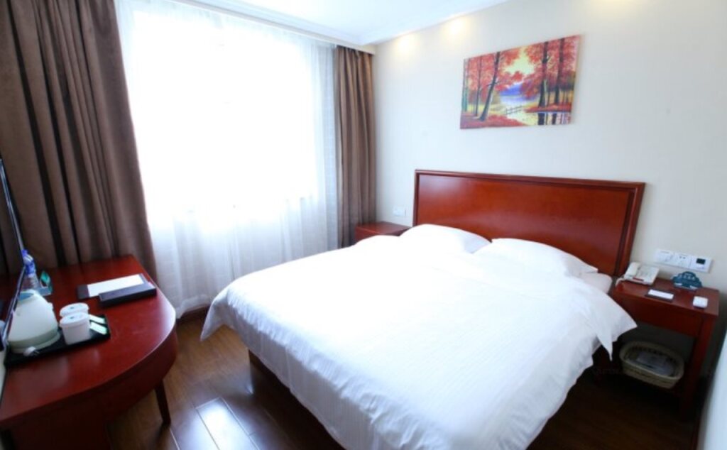 Юньчэн: GreenTree Inn YunCheng South of Railway Station North FengHuang Road Shell Hotel