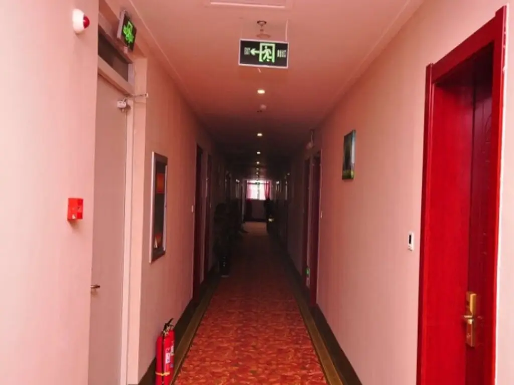 GreenTree Inn Dezhou Kangbo Avenue Stadium Express Hotel — фото 1