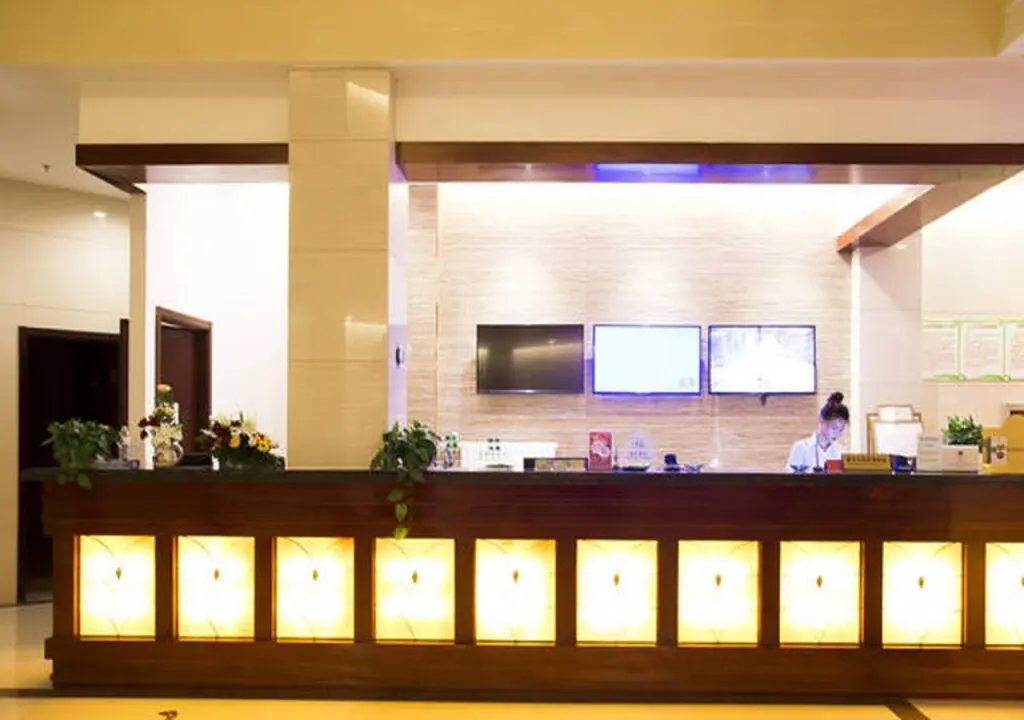 Цзыбо: GreenTree Inn Zibo Zichuan District Flyover Business Hotel