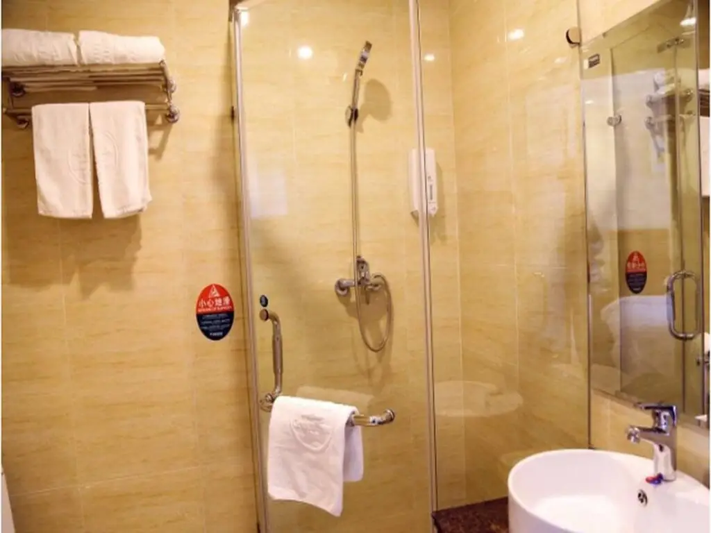 Уси: GreenTree Inn JiangSu WuXi BinHu HuiHe Road XiHui Garden Express Hotel