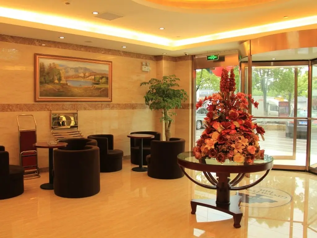 Шанхай: GreenTree Inn Taicang Liuhe Passenger Station Express Hotel