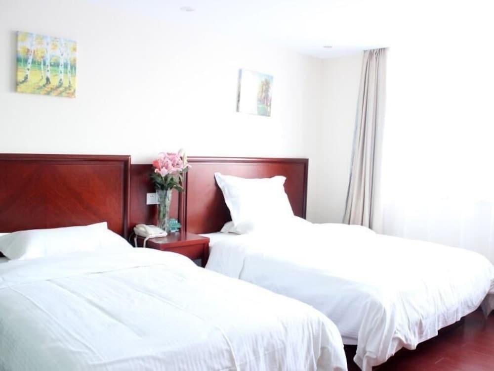 Шанхай: Greentree Inn Suzhou Luzhi Ancient Town Hotel