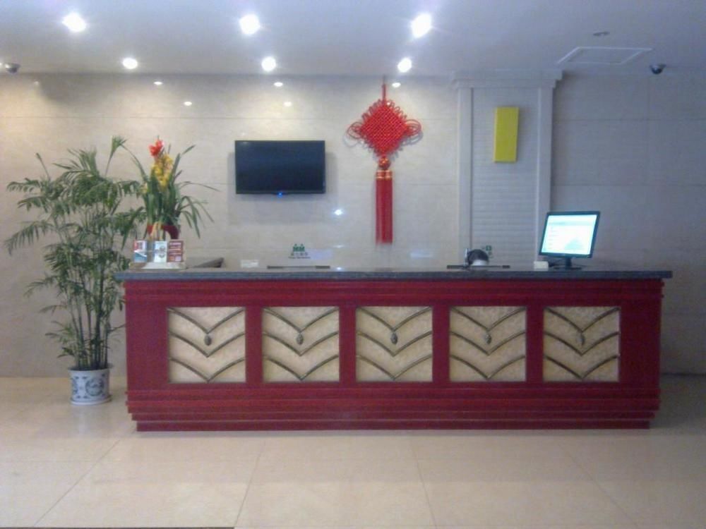 Янчжоу: GreenTree Inn Gaoyou Tonghu Road Beihai Express Hotel