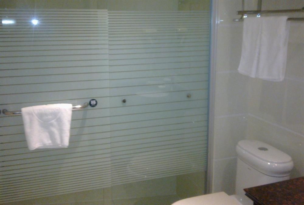 Янчжоу: GreenTree Inn Gaoyou Tonghu Road Beihai Express Hotel