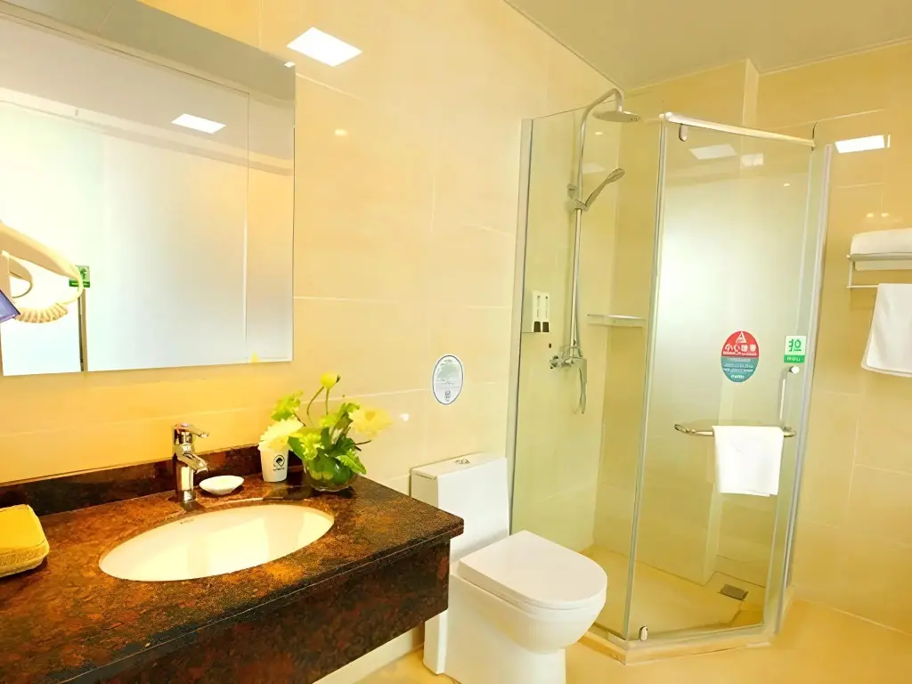 Янчжоу: GreenTree Inn YangZhou West KaiFa Road Baolong Square Express Hotel