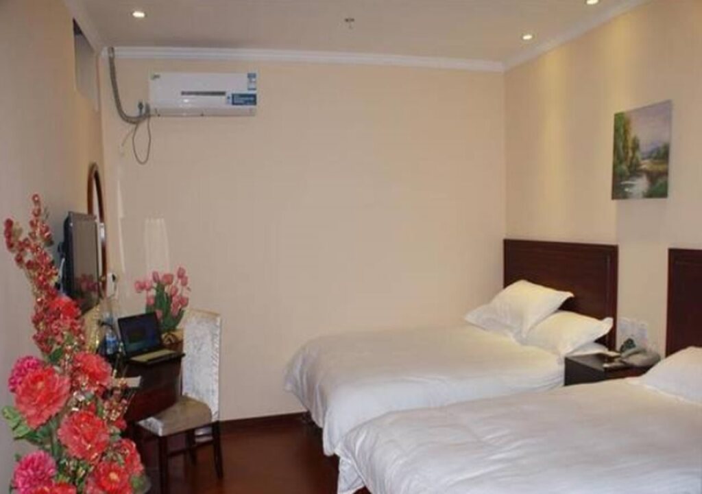 Янчжоу: GreenTree Inn Jiangsu Yangzhou Jiangdu Bus Station Express Hotel