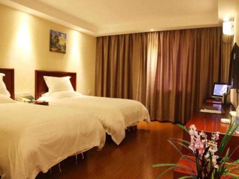 Юйлинь: GreenTree Inn Guangxi Yulin Jincheng Commercial Building Shell Hotel