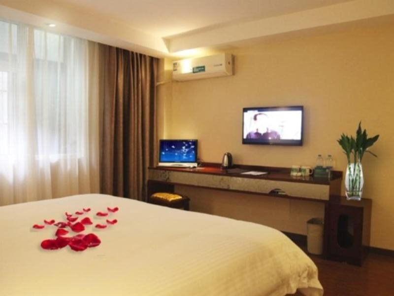 Юйлинь: GreenTree Inn Guangxi Yulin Jincheng Commercial Building Shell Hotel